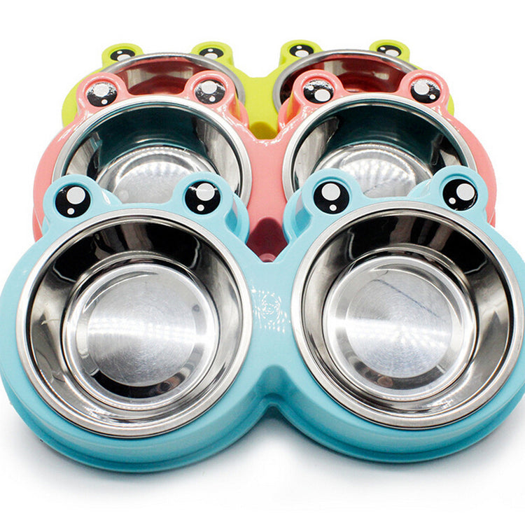 Hygienic pet food storage container by Bucciato with a secure lid, designed for keeping pet food fresh and organized.
