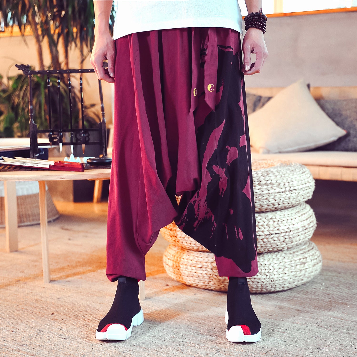 Chinese Style Cotton And Linen Baggy Men's Loose Cropped Pants With Printed Ankle Cuffs