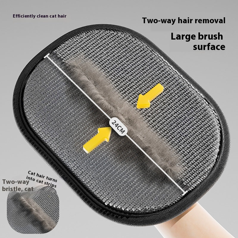 Bucciato Cat Hair Cleaner brush with ergonomic handle for effective removal and adsorption of pet hair on furniture and clothing.
