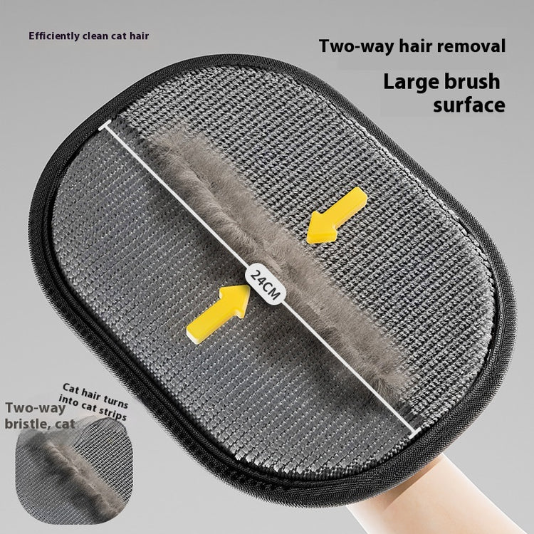 Bucciato Cat Hair Cleaner brush with ergonomic handle for effective removal and adsorption of pet hair on furniture and clothing.