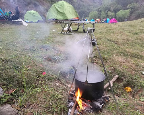Kompatibel mit Apple, Camping-Outdoor-Lagerfeuer-Dreibeinstativ, Hängekorb, Picknickfeuerhalterung, Dreibein aus Aluminiumlegierung, Campingzubehör