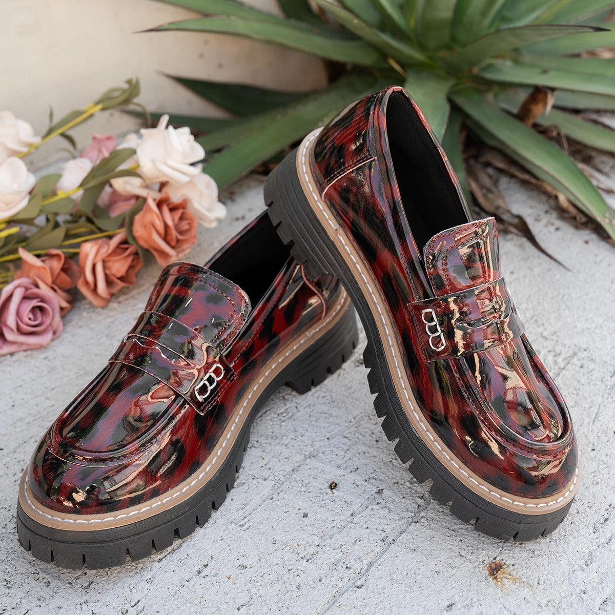 New Autumn Leather Belt-Buckle Patent Leather Leopard-Print Vintage Women's Shoes