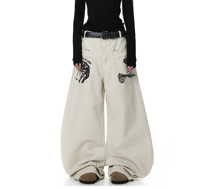 Mens And Womens Casual Pants With A Stylish Reverse-pocket Print And A Curved Blade Design