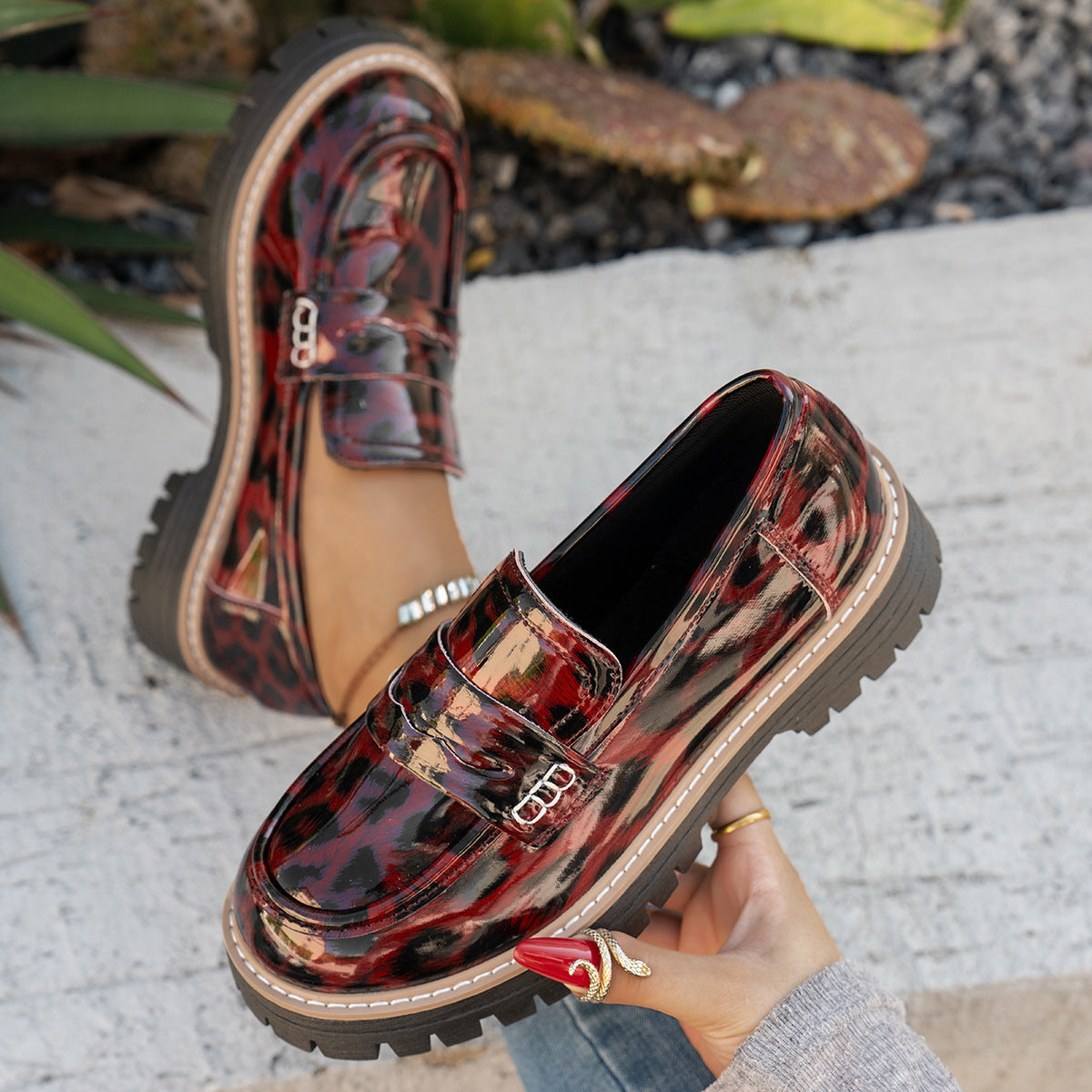 New Autumn Leather Belt-Buckle Patent Leather Leopard-Print Vintage Women's Shoes