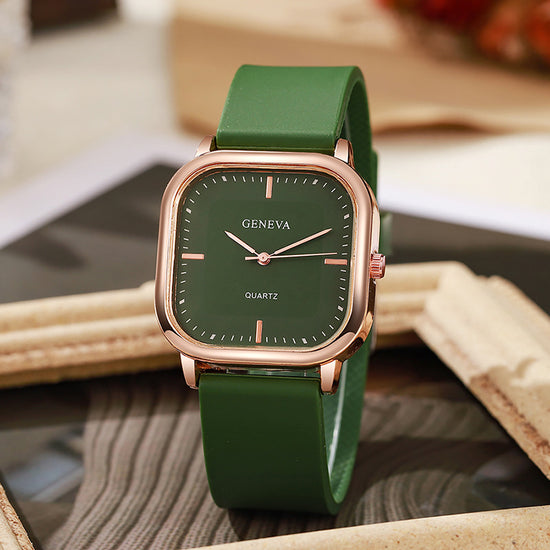 Modische Damenuhr mit Silikonarmband in Roségold