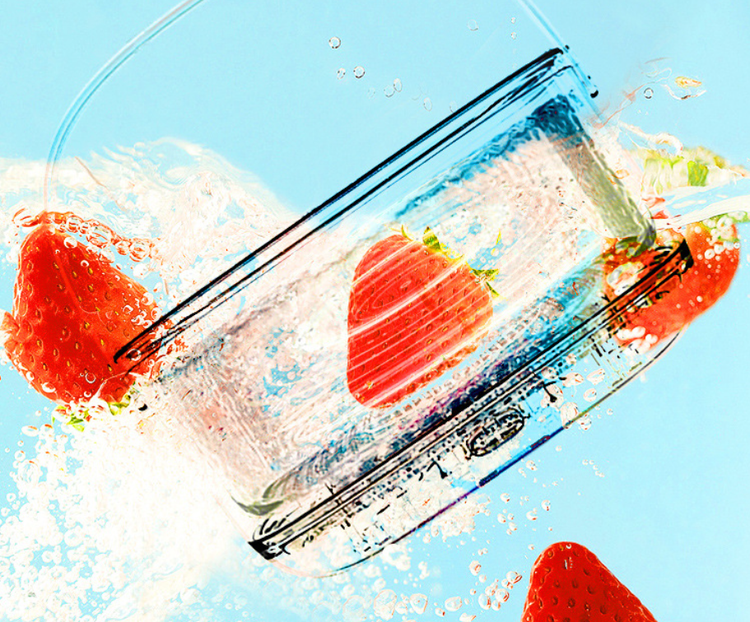 Portable Bucciato fruit and vegetable washing machine with compact design, featuring a clear water basin and control buttons.