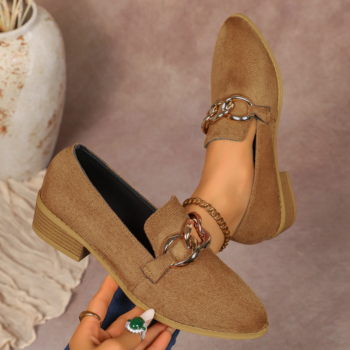 Women's Chunky-heel Pumps With An Elegant Metal Chain And Round Toe