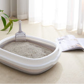 High-quality Bucciato pet toilet and cat litter box with scoop, anti-splash plastic design for easy cleaning and hygiene.