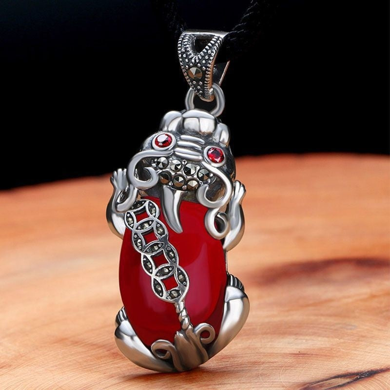 Halskette aus 999er Sterlingsilber mit Pi-Xiu-Granat für Damen