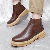 Men’s thick-soled work boots in retro British style with fleece lining, stylish designer footwear by Bucciato.