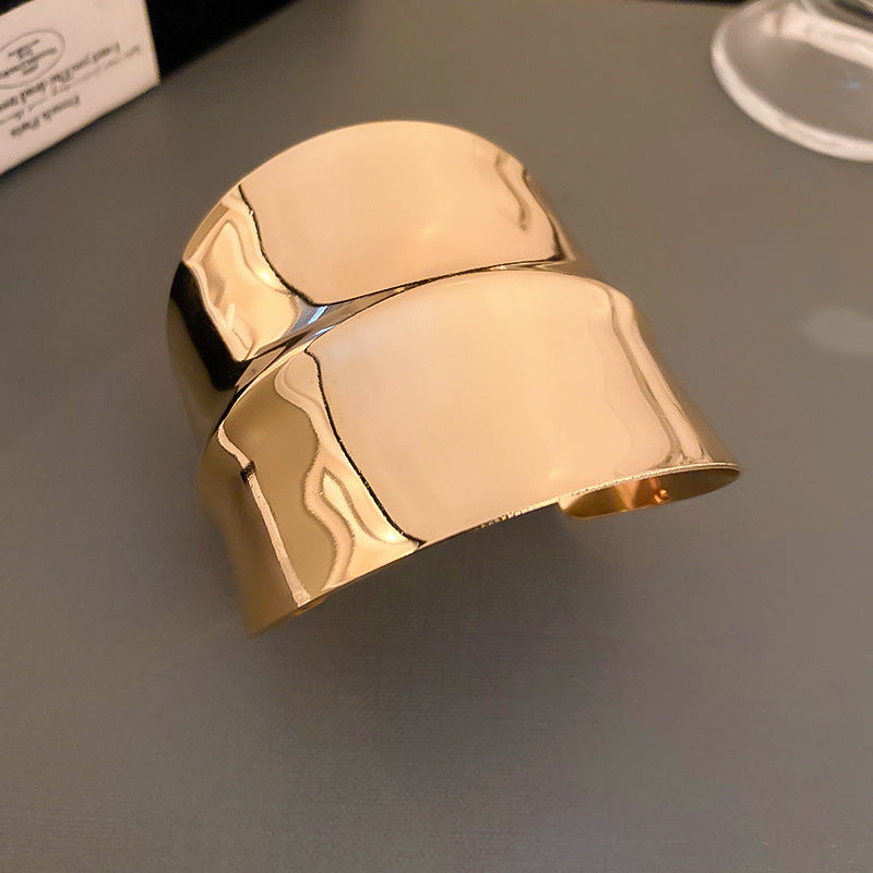 Irregular Geometric Minimalist Chic High-End Bracelet