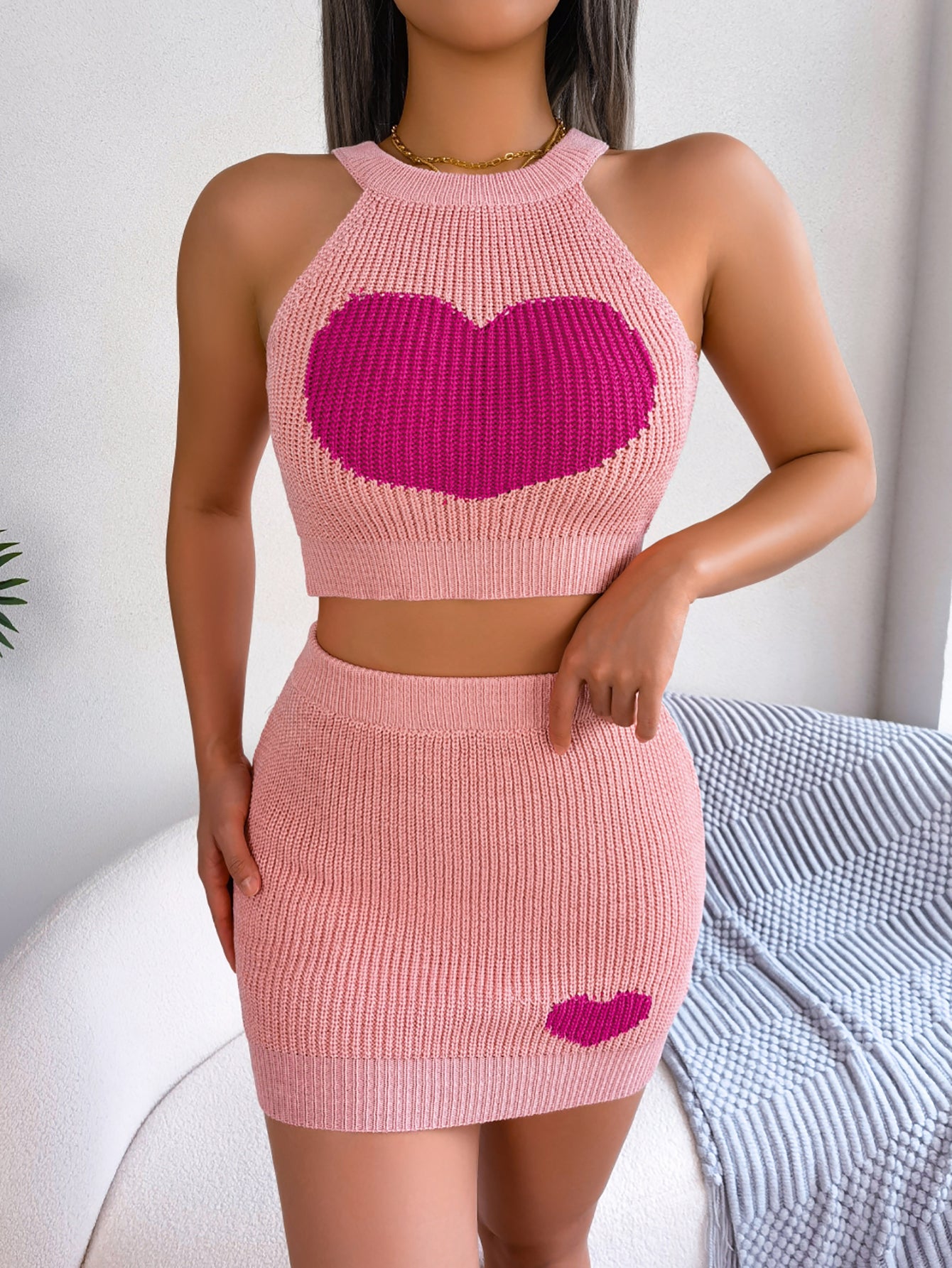 Women  Casual Color Block Heart Cropped Top & Bodycon Skirt Knit Set