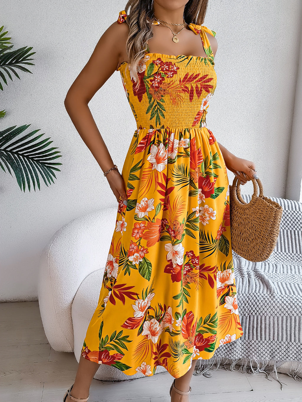 Damen-Maxikleid mit Blumenmuster und Bindegürtel für Strandurlaub