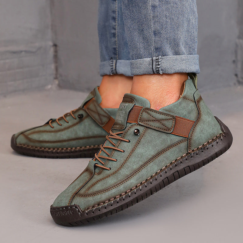 Leather boots for outdoor casual wear from Bucciato, featuring durable leather construction and large size options.