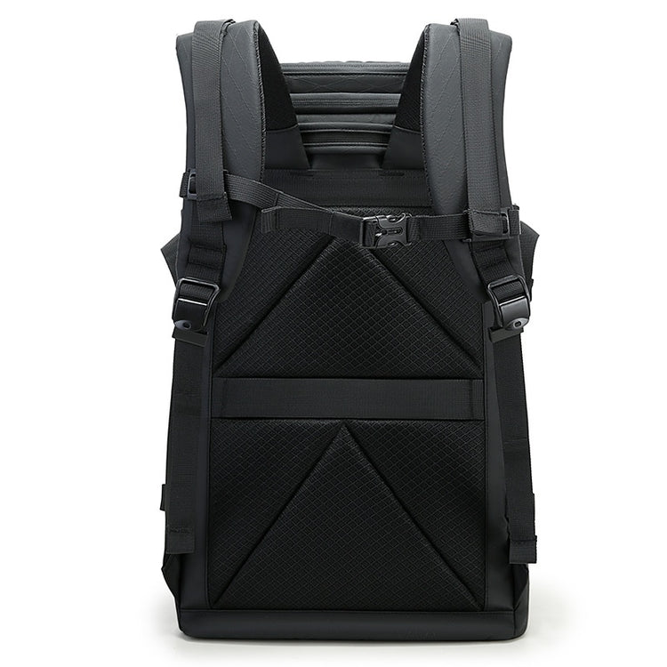 High-capacity outdoor adventure backpack by Bucciato, featuring multiple compartments and sturdy straps for hiking or camping.