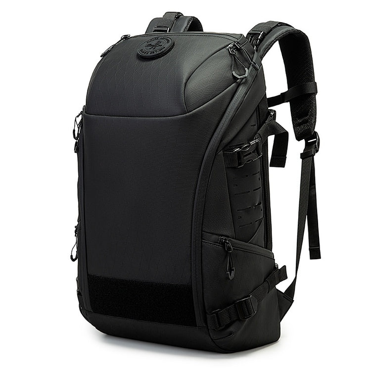 High-capacity multi-functional outdoor adventure backpack from Bucciato, featuring multiple compartments and durable straps for outdoor activities.
