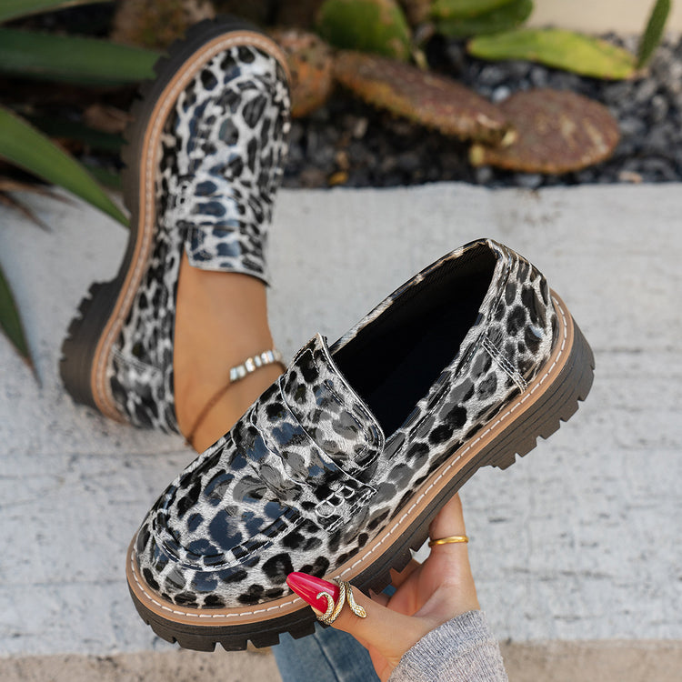 Leopard-print vintage women&