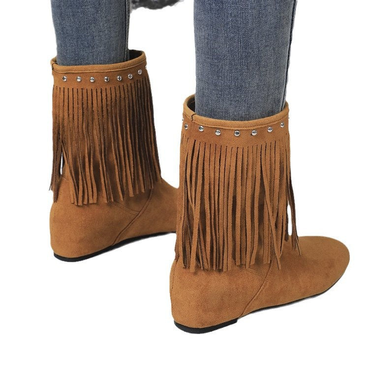 Plus Size Wildlederstiefel mit Nieten und Quasten für Damen